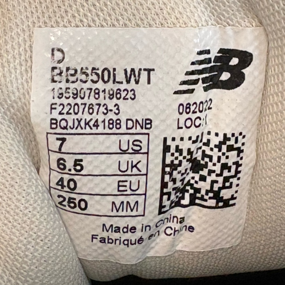 New Balance 550 Sneakers - Picture 12 of 13